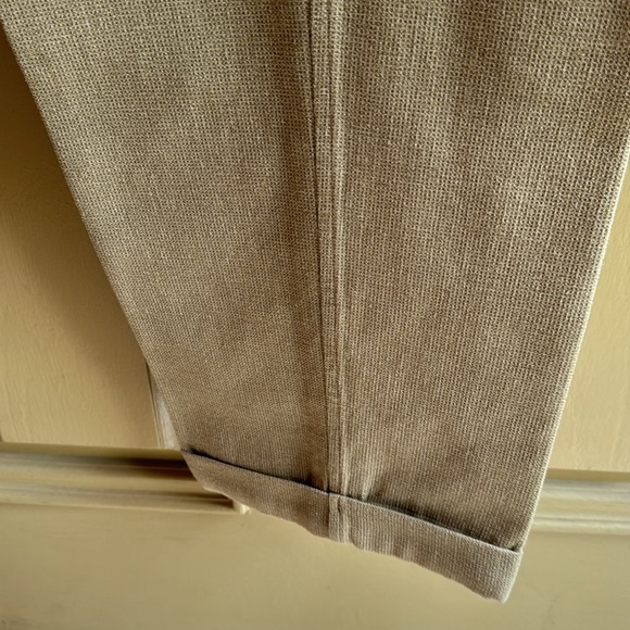 Men’s vintage pleated tan cotton cuffed slacks. Size w33 l 30 - Picture 2 of 6